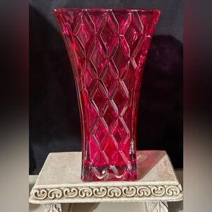 FTD cut crystal fushia vase. 7.75”
